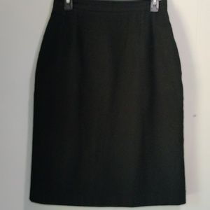C'est Joli New York / Paris skirt size 10